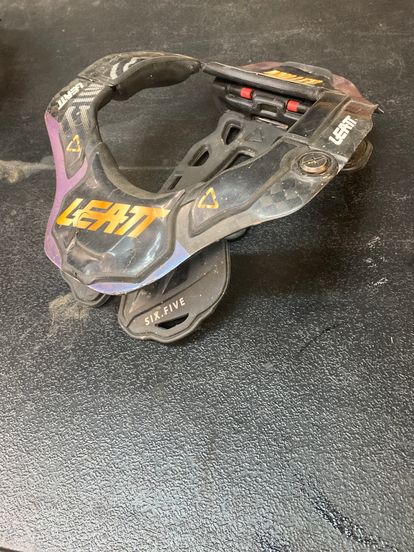 Leatt Protective - Size S