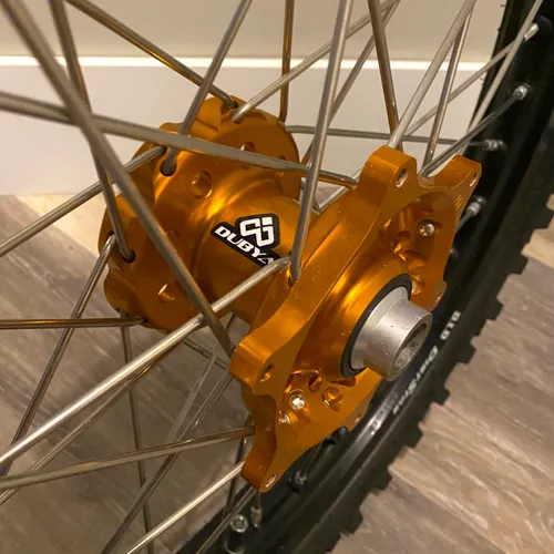 Talon DID Dirtstar Dubya KTM Complete Wheel Set