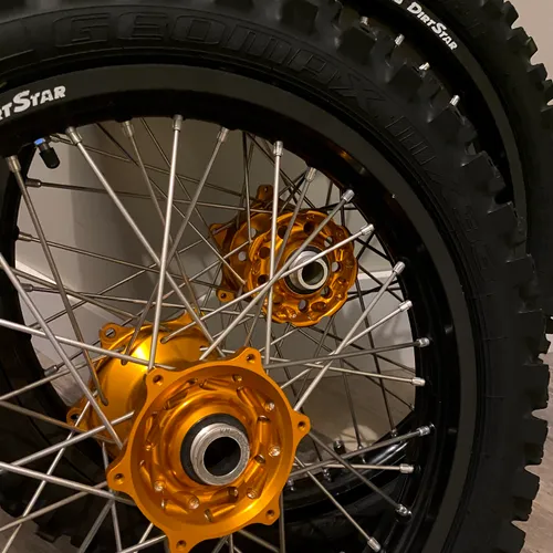 Talon DID Dirtstar Dubya KTM Complete Wheel Set