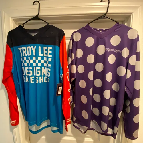 Troy Lee Designs Jerseys - Size M
