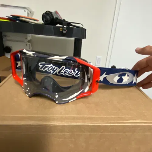 Oakley Airbrakes Goggles