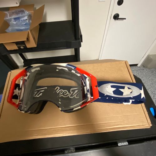 Oakley Airbrakes Goggles