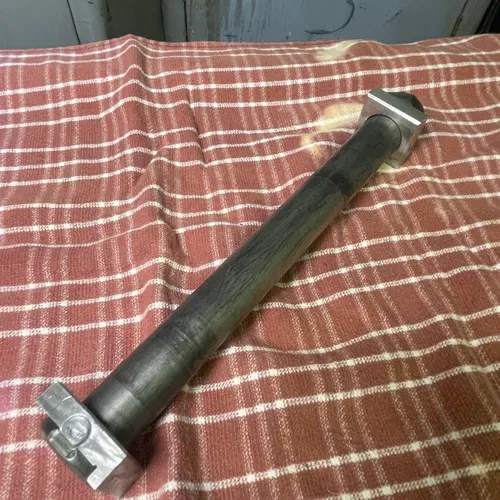 Yamaha Rear Axle