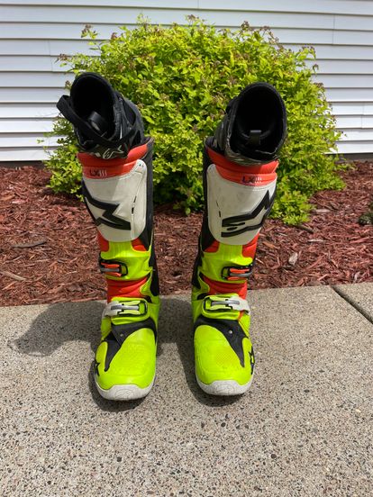 Alpinestars Tech 10 Boots - Size 10