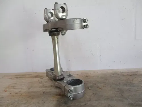 2007 HONDA CRF450 TRIPLE CLAMP W/ MOUNT, TRIPLE TREES, STEM, MX13