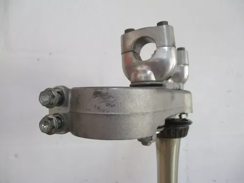 2007 HONDA CRF450 TRIPLE CLAMP W/ MOUNT, TRIPLE TREES, STEM, MX13