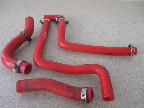 2004 HONDA CR 125 GPI RED RADIATOR COOLANT HOSES TUBES, M203