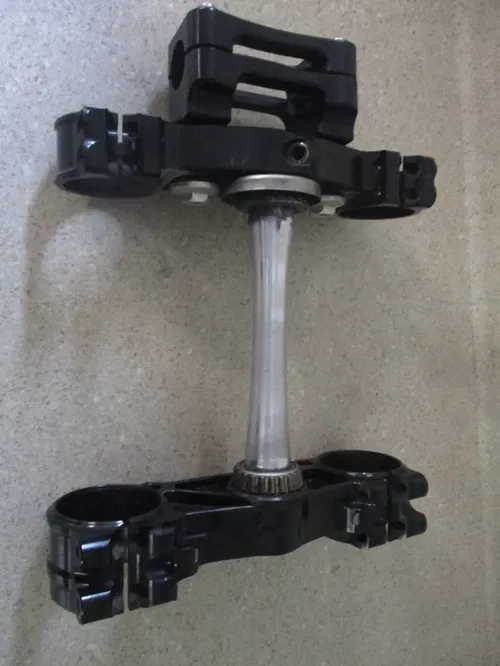 2016 KTM 250 SXF FACTORY EDITION TRIPLE CLAMP ASSEMBLY W/ BAR MOUNTS, M228