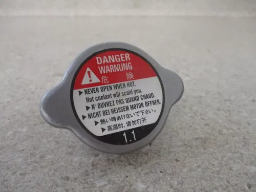 HONDA CRF 250R CRF250 RADIATOR CAP GENUINE, FITS ALL CRF, M210