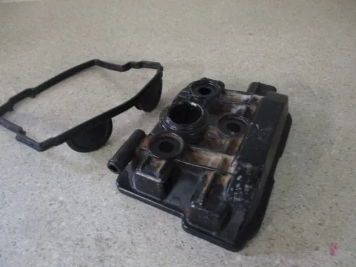 2016 KTM 250 SXF FACTORY EDITION VALVE COVER, M228