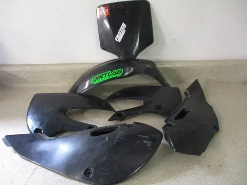 2007 KAWASAKI KLX 110 DRZ110 BLACK PLASTICS KIT SHROUDS PLATES FENDERS, M226