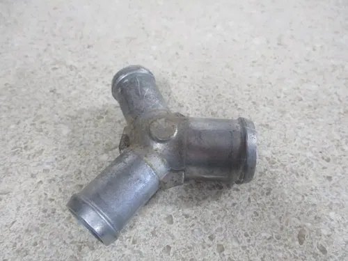 2016 KAWASAKI KX 450 RADIATOR JOINT CONNECTOR FITTING 3 WAY, 92005-0808, M155-2