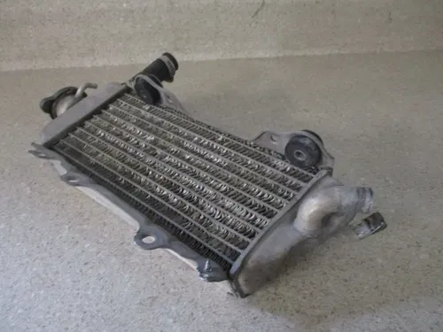 2004 YAMAHA YZ 125 FILL SIDE RADIATOR, RIGHT SIDE RAD W/ CAP, FITS 02-04, M230