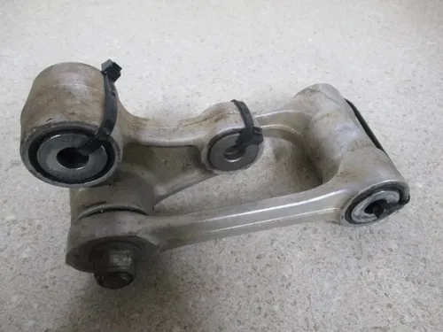 2012 KAWASAKI KX250F REAR LOWER LINKAGE ASSEMBLY, DOGBONE, M107