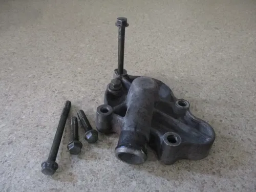 2004 YAMAHA YZ 125 WATERPUMP SIDE COVER HOUSING, FITS 98-04, M230