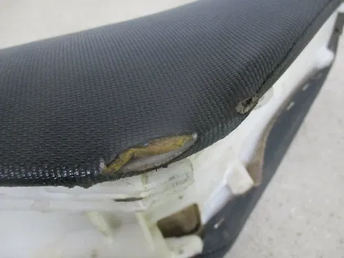 HONDA CRF50 TALL SEAT W/ BLACK COVER, FITS ALL, M136