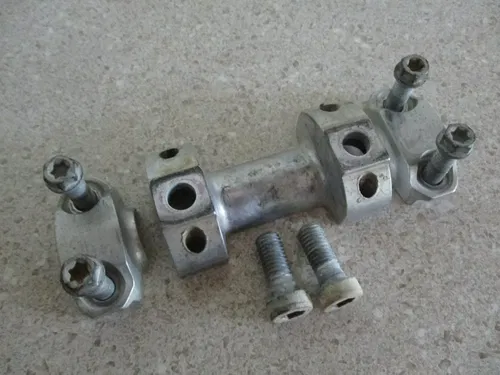 2008 KTM 50 SX HANDLEBAR MOUNT TOP CLAMP BRIDGE OEM, 00050000924, M103