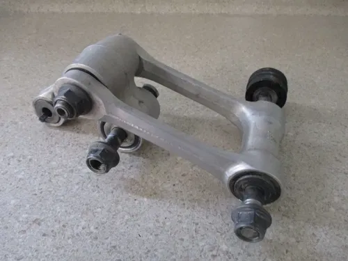 2022 KAWASAKI KX 450 REAR LINKAGE ARM DOGBONE LINK, FITS 19-23, M236