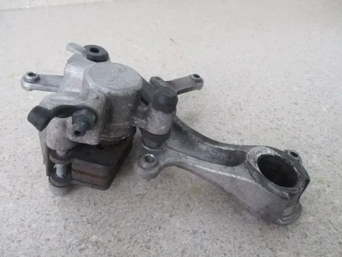2012 KAWASAKI KX 250F REAR BRAKE CALIPER W/ BRACKET, FITS 04-21, M198