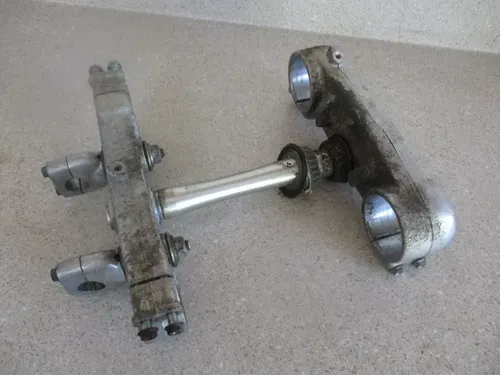 2003 HONDA CR125 OEM TRIPLE CLAMPS, TRIPLE TREES W/ MOUNTS, 53219-KZ4-J20, MX43