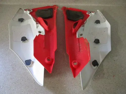 2020 HONDA CRF 250R SIDE NUMBER PLATE PLASTICS SET, FITS 18-21, M234
