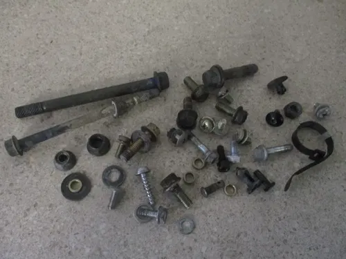 YAMAHA TTR 50 MISC BOLT KIT NUTS BOLTS HARDWARE, FITS ALL, M223
