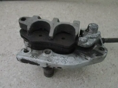 2005 KAWASAKI KX 250F FRONT BRAKE ASSEMBLY CALIPER MASTER COMPLETE, M164