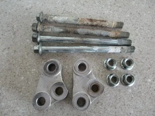 2013 SUZUKI RMZ 450 FRONT LOWER MOTOR MOUNT HANGERS ENGINE BRACKETS, MX97