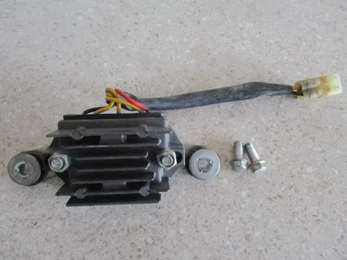 2012 KAWASAKI KX450F IGNITION RECTIFIER VOLTAGE REGULATOR UNIT 21066-0711, M209