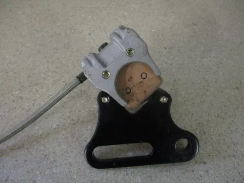 THUMPSTAR PITBIKE TS MID REAR BRAKE CALIPER W/ LINE 40MM ASSEMBLY, M237