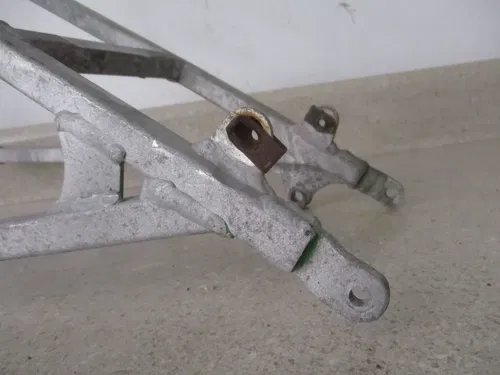1992 KAWASAKI KX 125 REAR SUBFRAME SUB FRAME SEAT BRACKET, FITS 92-93, M210