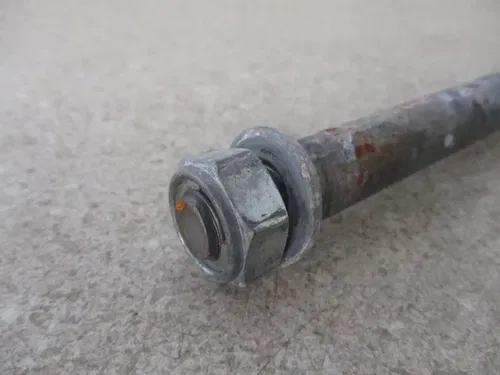 2013 HONDA CRF 250R SWINGARM BOLT NUT, PIVOT BOLT, FITS CRF250 CRF450, M214
