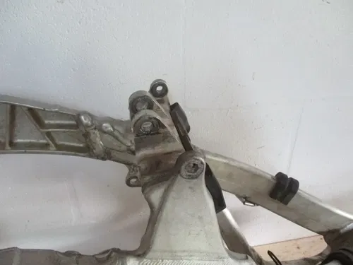 2013 YAMAHA YZ250F FRAME, CHASSIS, ALUMINUM MAIN FRAME, 17D-21101-90-00, MX17