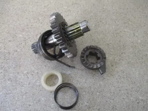 2003 SUZUKI RM 250 RM250 KICKSTART GEAR SHAFT COMPLETE, FITS 96-06, M210