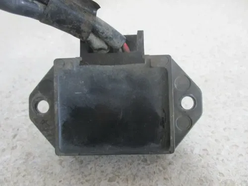 2013 YAMAHA YZ450 IGNITION RECTIFIER REGULATOR ASSEMBLY 33D-81960-00-00, M125