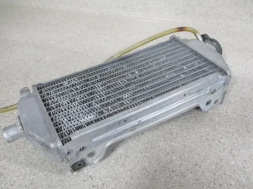 2001 SUZUKI RM250 FILL SIDE RADIATOR RIGHT SIDE RAD OEM, 17710-37F00, M127