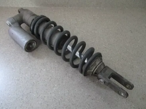 2005 KAWASAKI KX 250F REAR SHOCK SUSPENSION SPRING, 45014-0083-8V, M164
