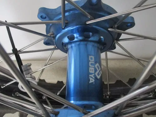 2018 YAMAHA YZ 250F DUBYA TALON 19" REAR WHEEL BLACK W/ BLUE HUB, M188