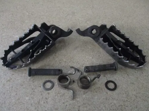 2015 KAWASAKI KX 450F FOOTPEGS PEGS SET W/ PINS SPRINGS, FITS 09-18, M207
