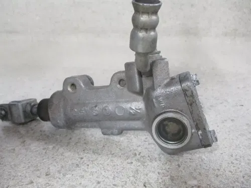 2016 KAWASAKI KX250F REAR BRAKE ASSEMBLY CALIPER MASTER COMPLETE WORKING, M143