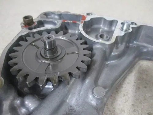 2012 SUZUKI RMZ 450 INNER CLUTCH COVER CASE WATERPUMP RIGHT SIDE COVER, M150