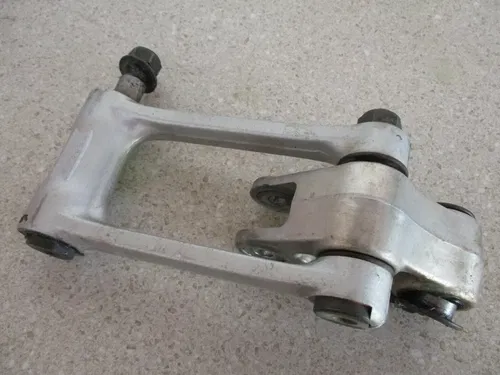 2003 YAMAHA YZ450F REAR LOWER LINKAGE ARM, DOGBONE LINK, DOG BONE OEM, MX46