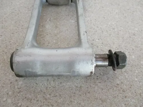 2003 YAMAHA YZ450F REAR LOWER LINKAGE ARM, DOGBONE LINK, DOG BONE OEM, MX46