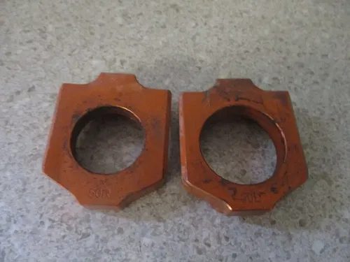 2016 KTM 250 SXF FACTORY EDITION ORANGE BILLET REAR AXLE BLOCKS ADJUSTERS, M228