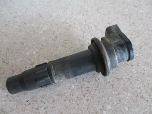 2006 KAWASAKI KX250F IGNITION SPARK PLUG CAP COIL IGNITER OEM,  MX81
