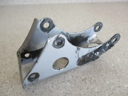 2011 HONDA CRF100 FRONT ENGINE BRACKET FRAME MOUNT STAY, 50127-GN1-010ZC, 804