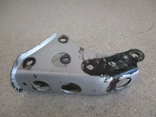 2011 HONDA CRF100 FRONT ENGINE BRACKET FRAME MOUNT STAY, 50127-GN1-010ZC, 804