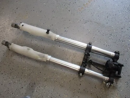 2009 KAWASAKI KLX 250S FRONT FORKS W/ CLAMPS FRONT END COMPLETE, M213