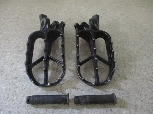 2020 HONDA CRF 250R FOOTPEGS PEGS SET GENUINE, MSC