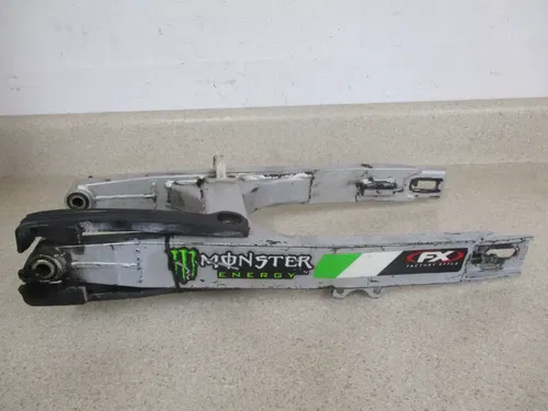 2003 KAWASAKI KX65 SWINGARM, SWING ARM REAR END, 33001-1634-CE, M111